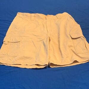 Columbia Men's Cargo Shorts - Yellow